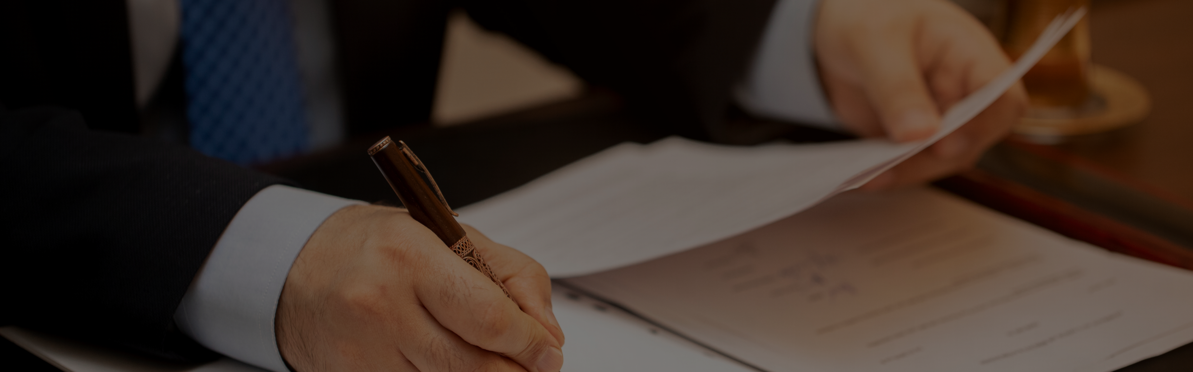 성범죄 종류 헤더 배경